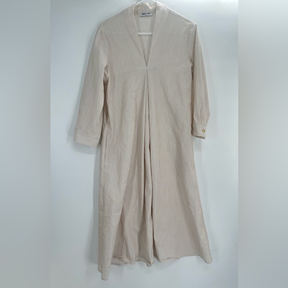 Max & Moi Paris Beige Striped Dress V-Neck Size EUR 40 US L - Picture 1 of 10